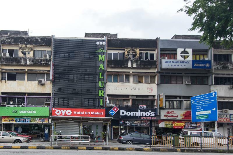 Oyo 220 Hotel Sri Maluri Kuala Lumpur Exterior foto